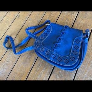 boho blue side sling